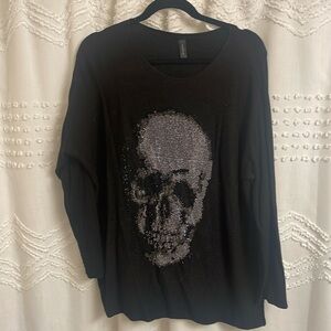 Excellent Oversized Crystal Skull Tunic - Medium
